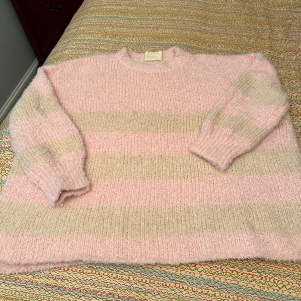 Oversized Fantastic Fawn Pink and Tan Striped Sweater Size Medium Very Soft